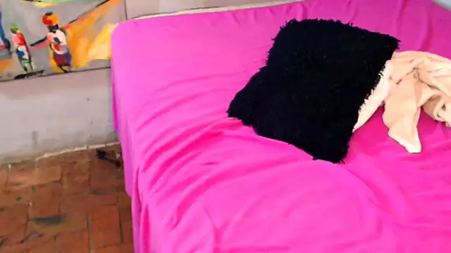 BlackBunnyxoxo webcam