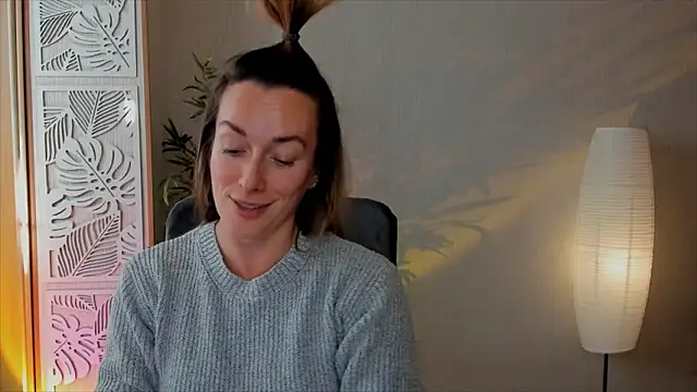 RebeccaMartinez webcam