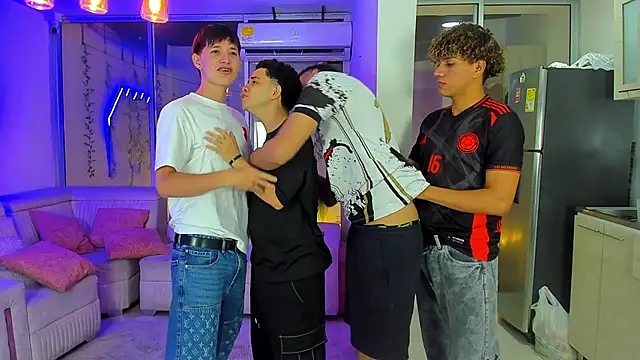 Houseofwarrios webcam