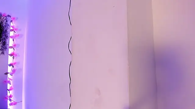 abbiecollins_js webcam