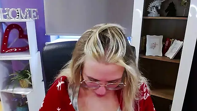 Zoey_Erotic webcam