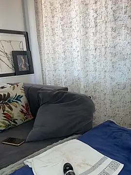 slimcateee (F milf) - Drink my squirt dad