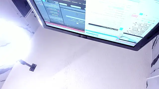 kandy_bronw - Kandy_bronw's free webcam