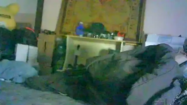 ON3YOULLN3VER_FIR3 webcam