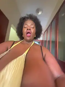 xxxsexyamazon (F milf) - LETS FREAK OFF LOVE💕💕💕