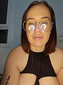 Lindsay_00off webcam