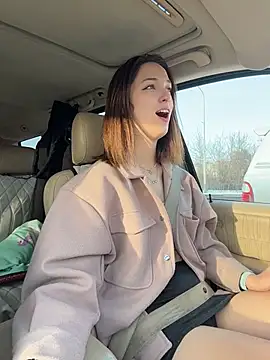 dollytall - DollyTall's free webcam