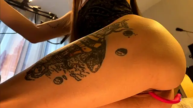 karinasun - Karinasun's free webcam - UK Sex Cams