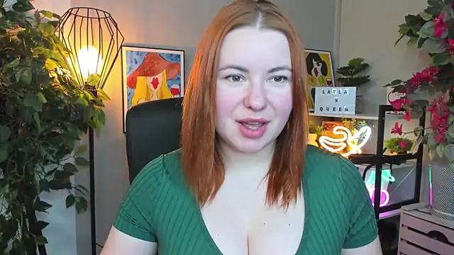 laylaxstar - LAYLAxSTAR's free webcam - UK Sex Cams