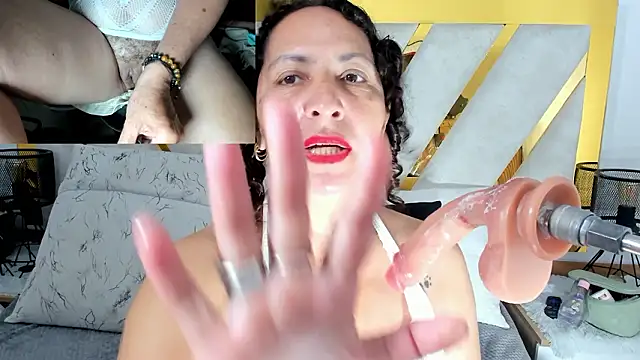 Luna_Naughty1 webcam