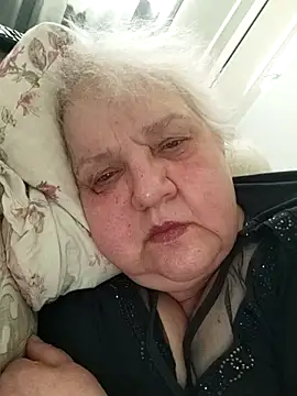 HapinessLovee webcam