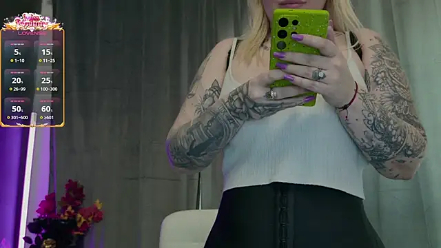 issa_jo - Issa_Jo's free webcam