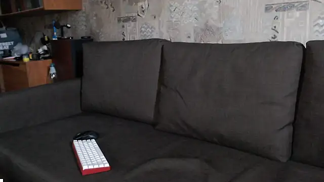 Student_Oliver's room