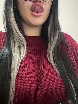 molly-molly- - Molly-molly-'s free webcam