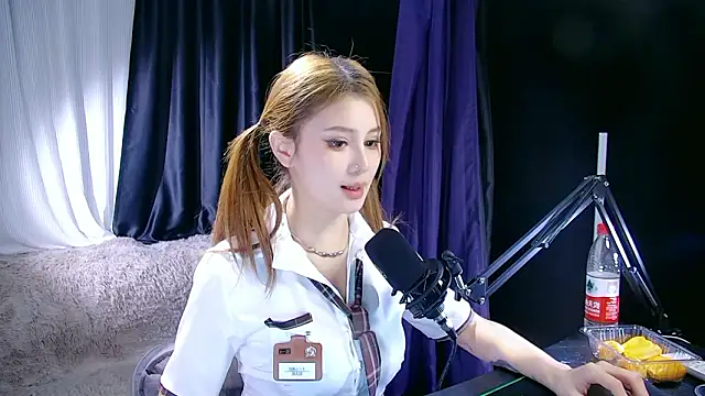 美女Yunny-888在线直播