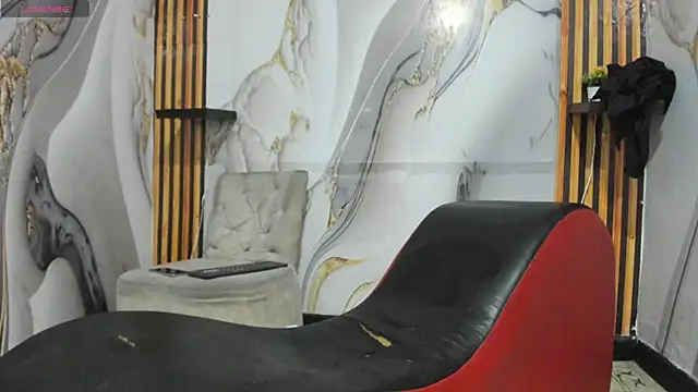 Straight_Guy22 webcam