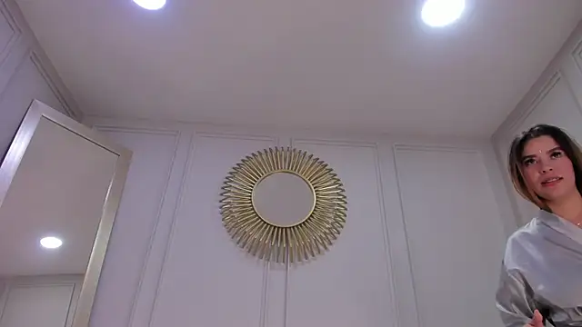 CharlotteBrownn_ webcam