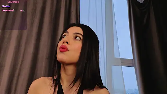 blackhola - BlackHola's free webcam - UK Sex Cams