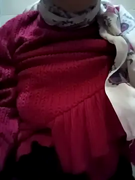 Webcam Model (Sssiw)  is live.Free join now!