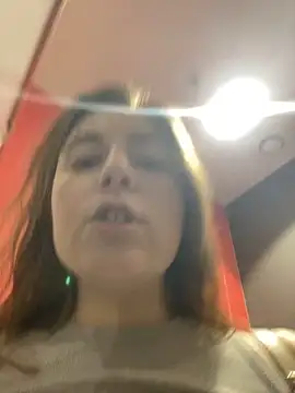 kate_nicepops123777 webcam