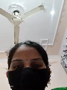 Webcam Model (poojam93)  is live.Free join now!