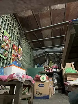 yanina120 - YANINA120's free webcam - UK Sex Cams