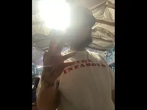 clouddadddyyy420 - CloudDadddyyy420's free webcam - UK Sex Cams