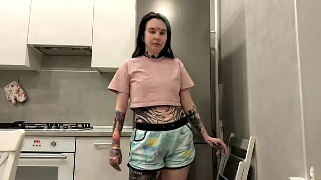 HighelikeGirl webcam