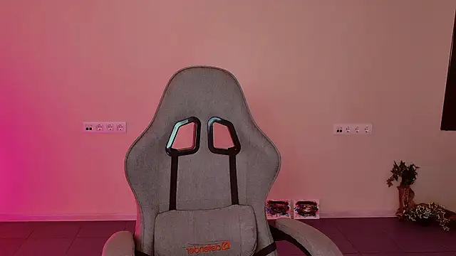 Yoka_paradoXXX webcam