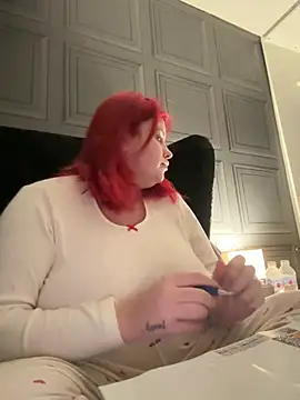 Curvybabesxxo webcam