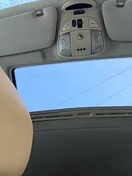 dollytall (F young) - Convulsion Loud ORGASM in front seat💦