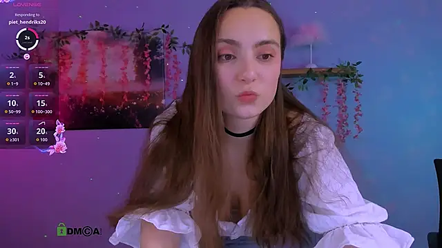 jenna_elayne (F young) - hand bra