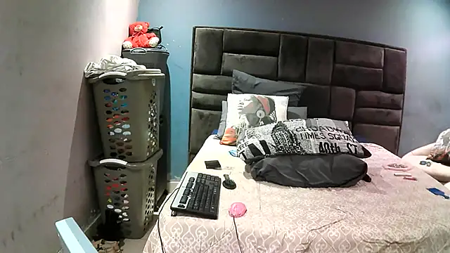 talkobanksxxxxx - Talkobanksxxxxx's free webcam