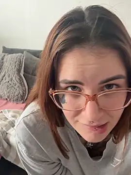 Webcam Model (NyxTattoo)  is live.Free join now!