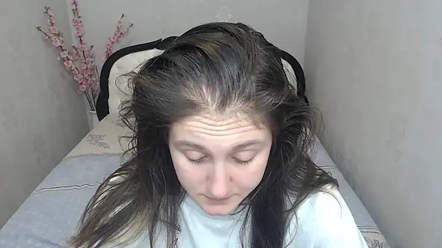 Holliy_Cooper webcam