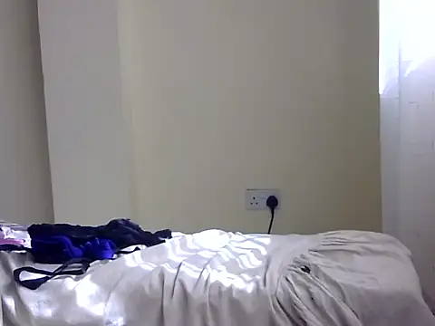 Crazysquirter22 webcam