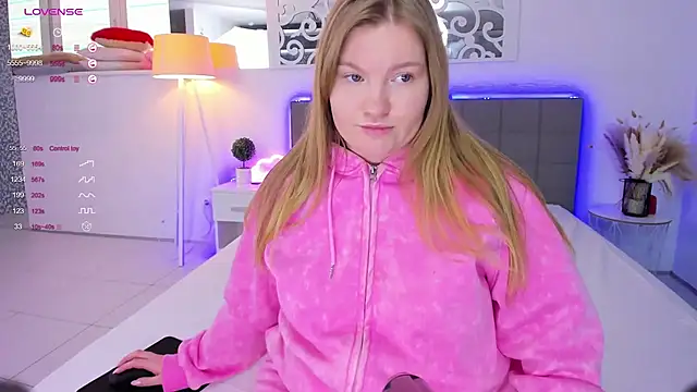 ashleyjoness - AshleyJoness's free webcam