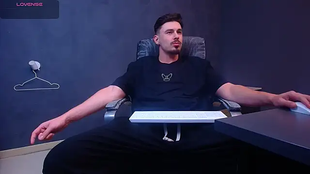 enzorace - EnzoRace's free webcam