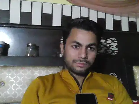 Stubborndesiboy webcam