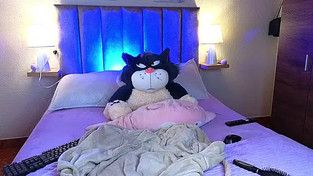 juliana-mancini webcam