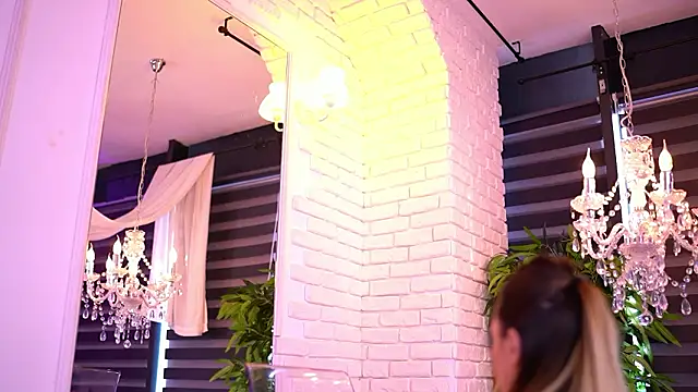 ItsIvyLicious webcam