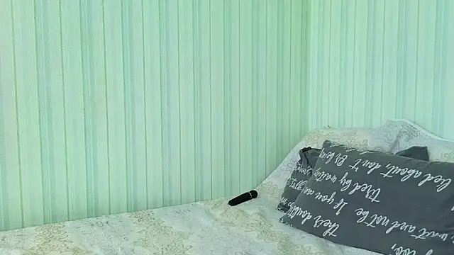 _lily_ - _Lily_'s free webcam