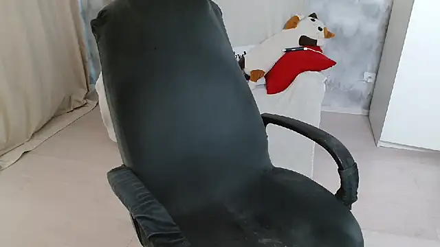 AdelinaLawson webcam