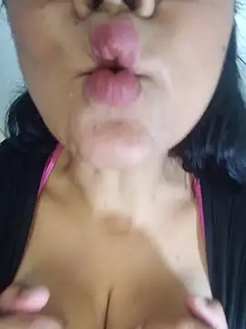 naughty_doll_horny webcam