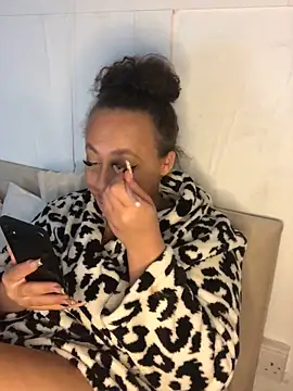 Welsh_Maya221x webcam