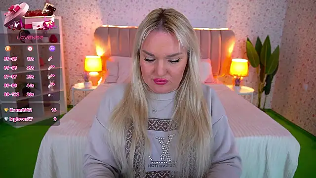 MissyMartinez webcam