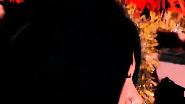 indian_dreamgirl webcam