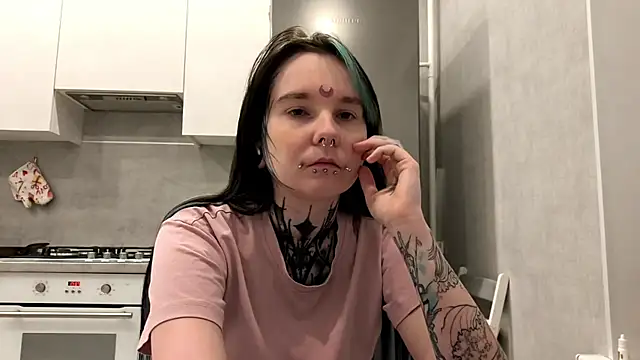 HighelikeGirl webcam
