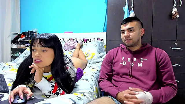 LazyandSniffer28 webcam