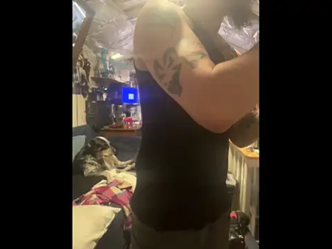 clouddadddyyy420 (M young) - smoke and stroke